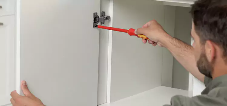 Screen Door Hinge Repair Mamaroneck